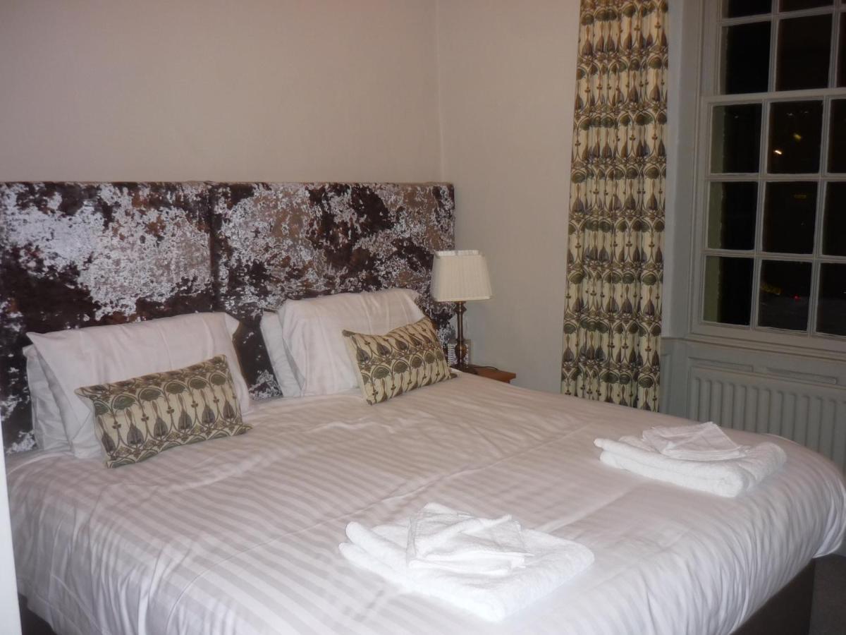 Old Kings Head Hotel Broughton in Furness Room photo
