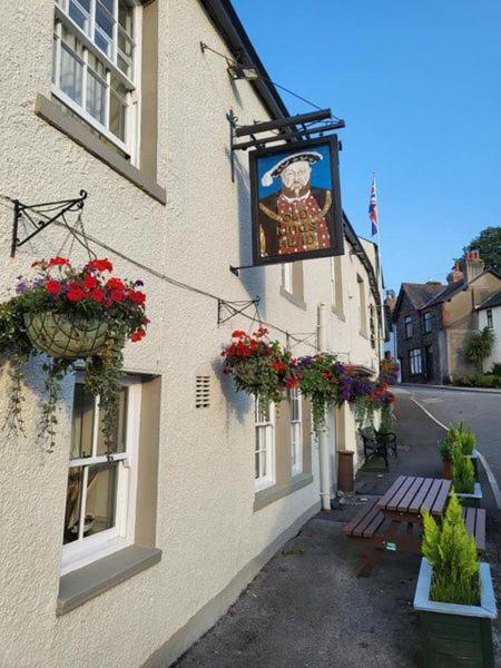 Old Kings Head Hotel Broughton in Furness Exterior photo